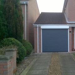 High Quality auto garage rolling up door with opener