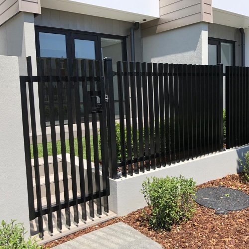 Black Grey Aluminum Slat Fence Panel House Metal Privacy Garden Fence Ideas Designs Waterproof Fence Screen