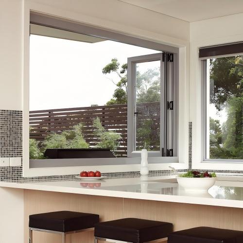 Modern Minimalist White Powder Coated Custom Size Thermal Break Aluminum Folding Windows