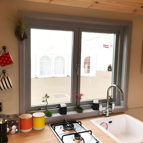 Modern Minimalist Custom Aluminum Casement Window, Multi-Use for Patio Kitchen Bedroom