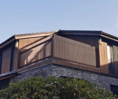 Revêtement extérieur en bambou couleur bois naturel, façade en bambou rainurée à clin, revêtement extérieur en bambou