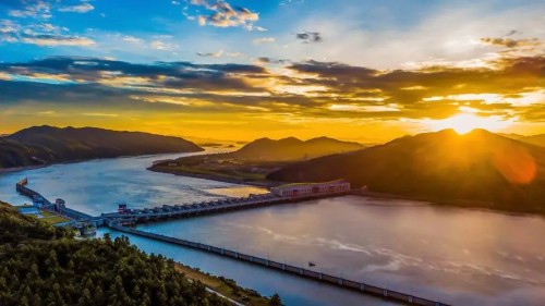 Industrial Switches Empower Smart Water Treatment