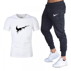 2019 Men's Sets pants+T Shirts Two Pieces Sets Casual Tracksuit Men New Fashion printing suits sport wear Gyms Fitness trousers
