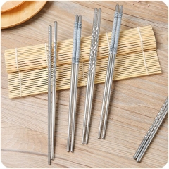 1 Pair Korean Stainless Steel Chopsticks Laser Engraving Patterns Food Sticks Portable Reusable Chopstick Sushi Hashi