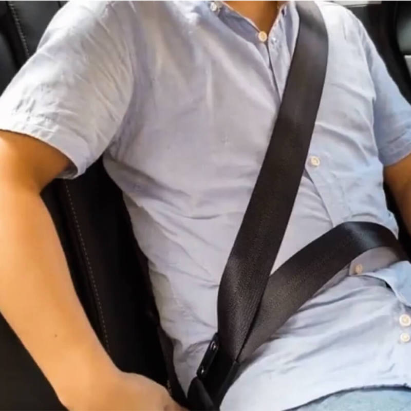 Car Seat Belt Adjuster