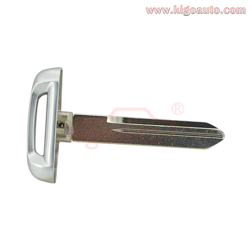 PN 68399889AA New emergency key blade for 2019 2020 Dodge Ram 1500