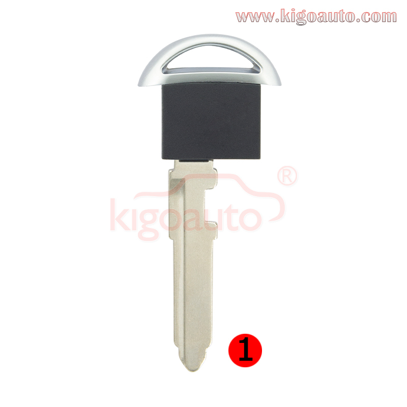 PN KDY3-76-201 D6Y1-67-2GXC D6Y1-76-2GXB Emergency Key Blade for FCC KR5WK49383 WAZSKE13D01 Mazda Smart Key Non-Transponder