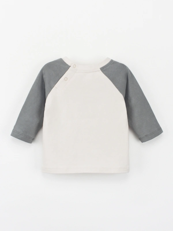 leo raglan long sleeve tee
