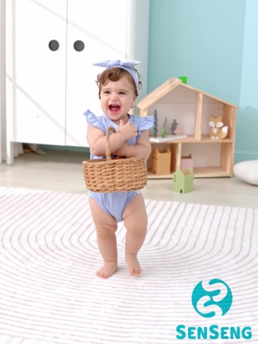 baby girl ruffle sleeve bodysuit