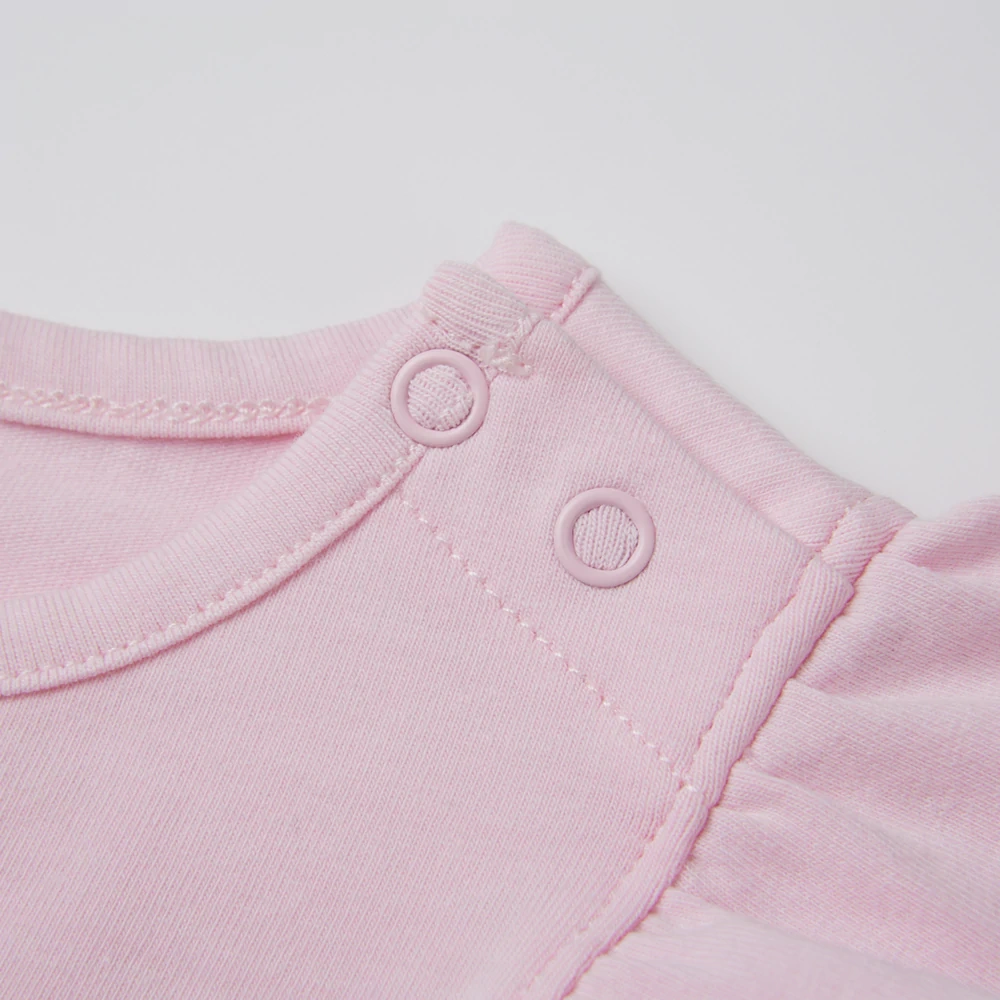 Organic cotton plant-dyed baby girl ruffle short-sleeve tee by SENSENG