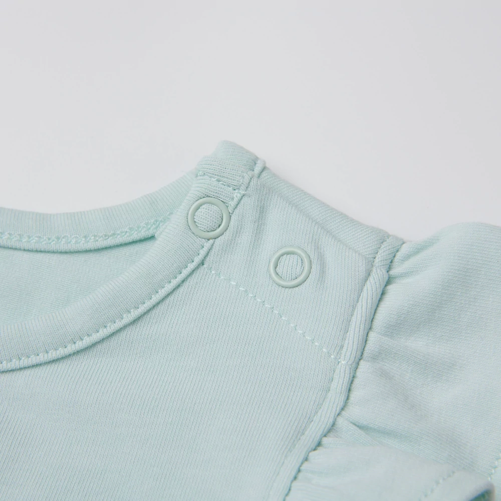 Organic cotton plant-dyed baby girl ruffle short-sleeve tee by SENSENG