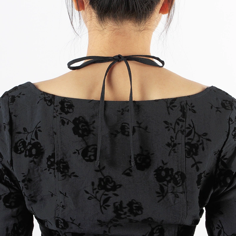 Senseng Long Sleeve Square Neck Lace Tape Halter Top