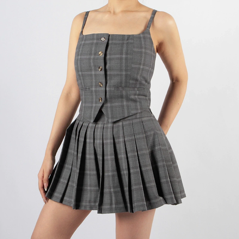 Senseng women's scoop neck cami vest with button front - adjustable layering plaid vest, black check pattern