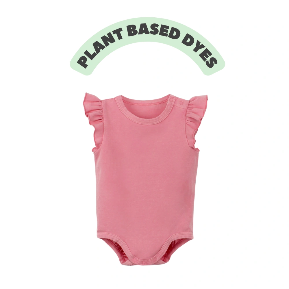 Plant-dyed organic-cotton short sleeve ruffle baby bodysuit (K1230821)