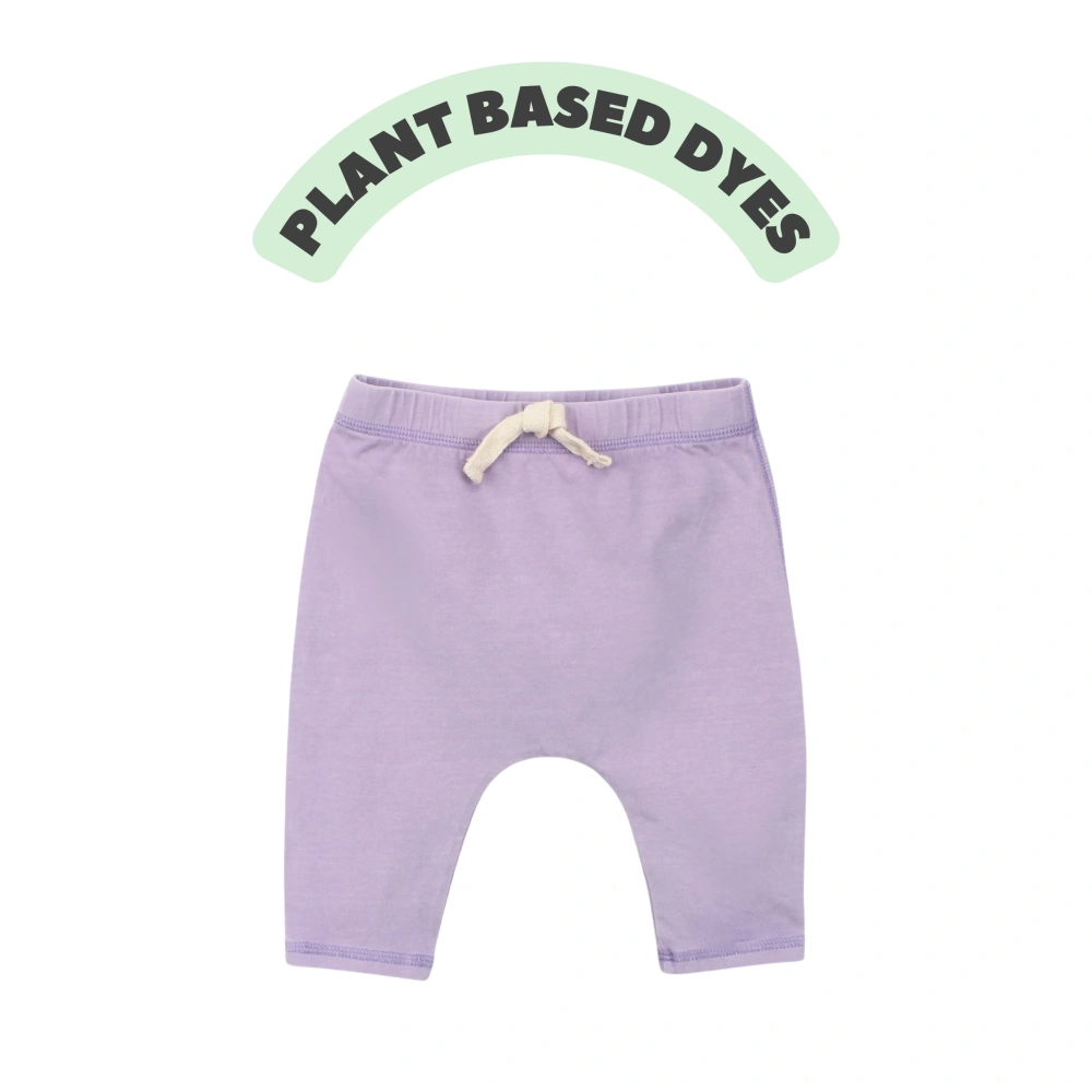 Senseng organic cotton baby jogger pants in plant-dyed salmon shade, eco-friendly toddler joggers (0–18M)