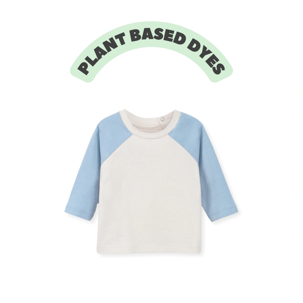 Raglan long-sleeve organic-cotton baby tee in plant-dyed color-Senseng