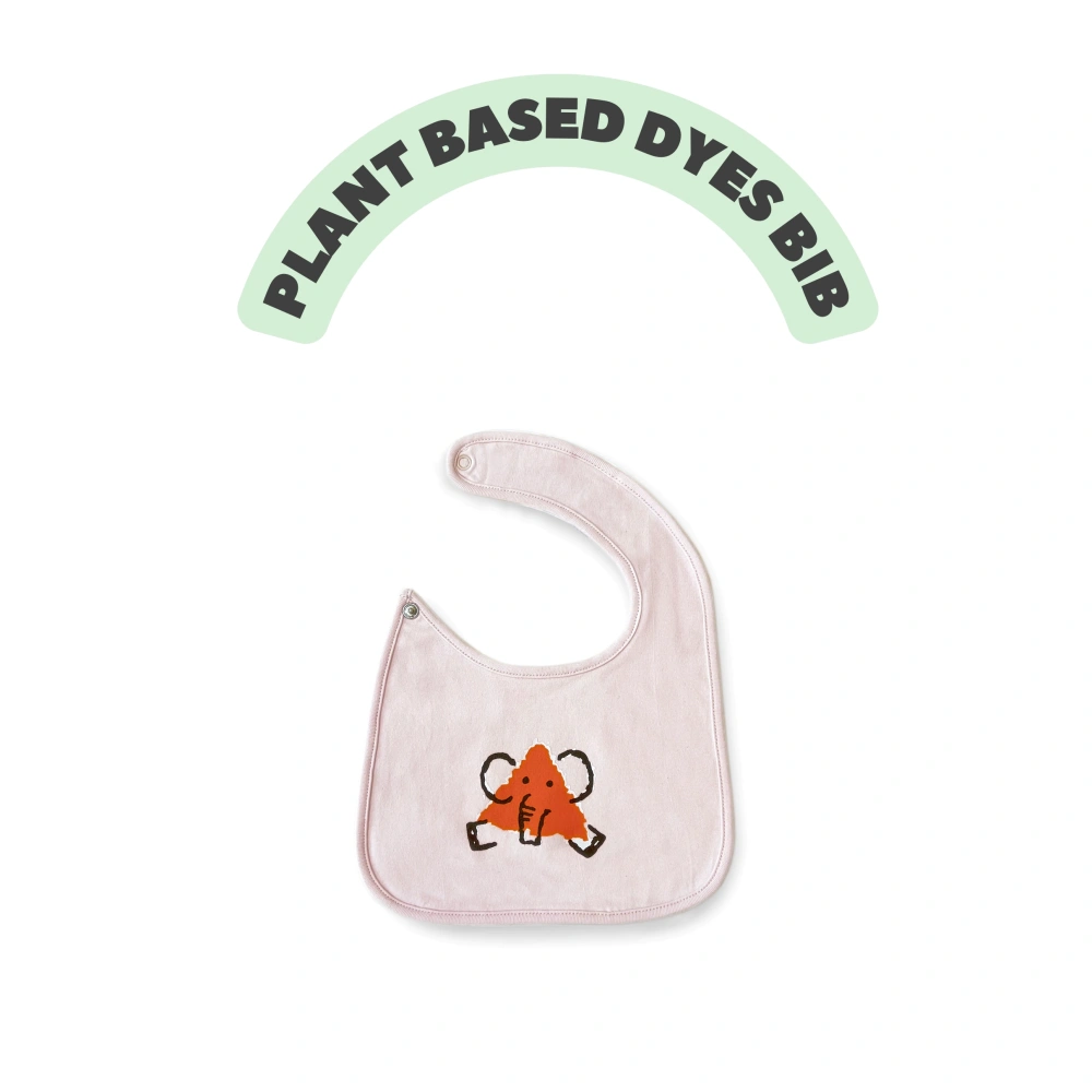 Organic cotton bib in natural hue—easy on/off, everyday feeding accessory