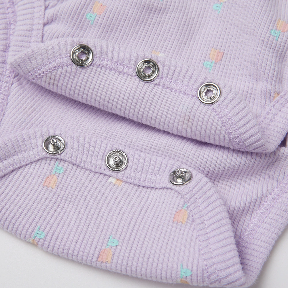 Senseng organic cotton baby bodysuit with plant-based dyes – unisex slip-on short sleeve