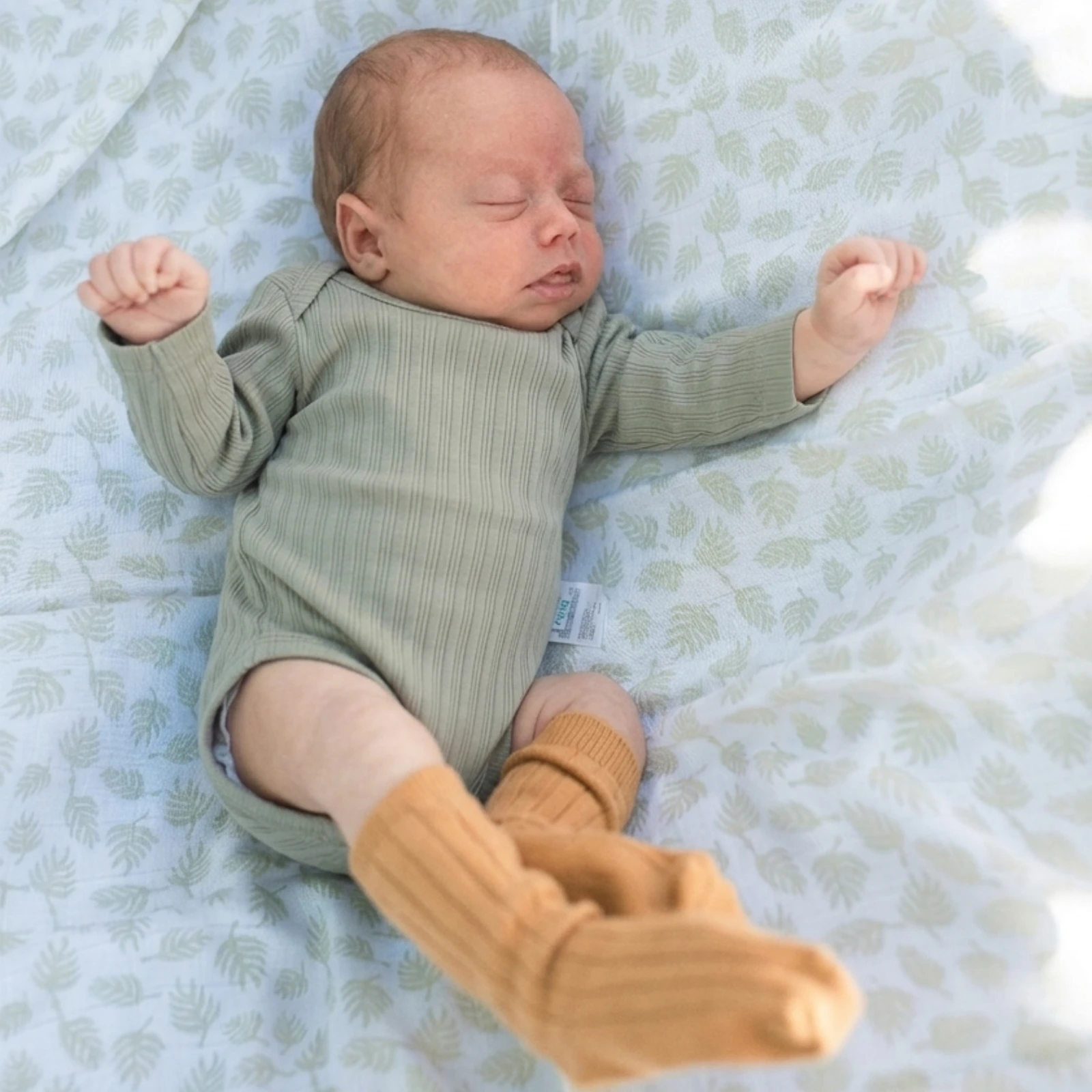 SENSENG Organic Cotton Newborn Bodysuit and Romper