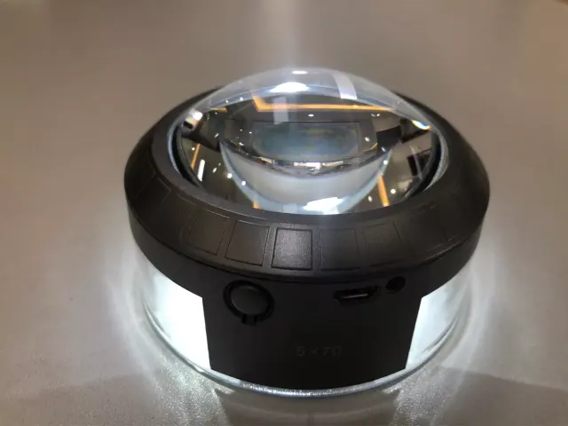 Super quality recharger LED Demo magnifier 5X C-6932 Aspheric lens