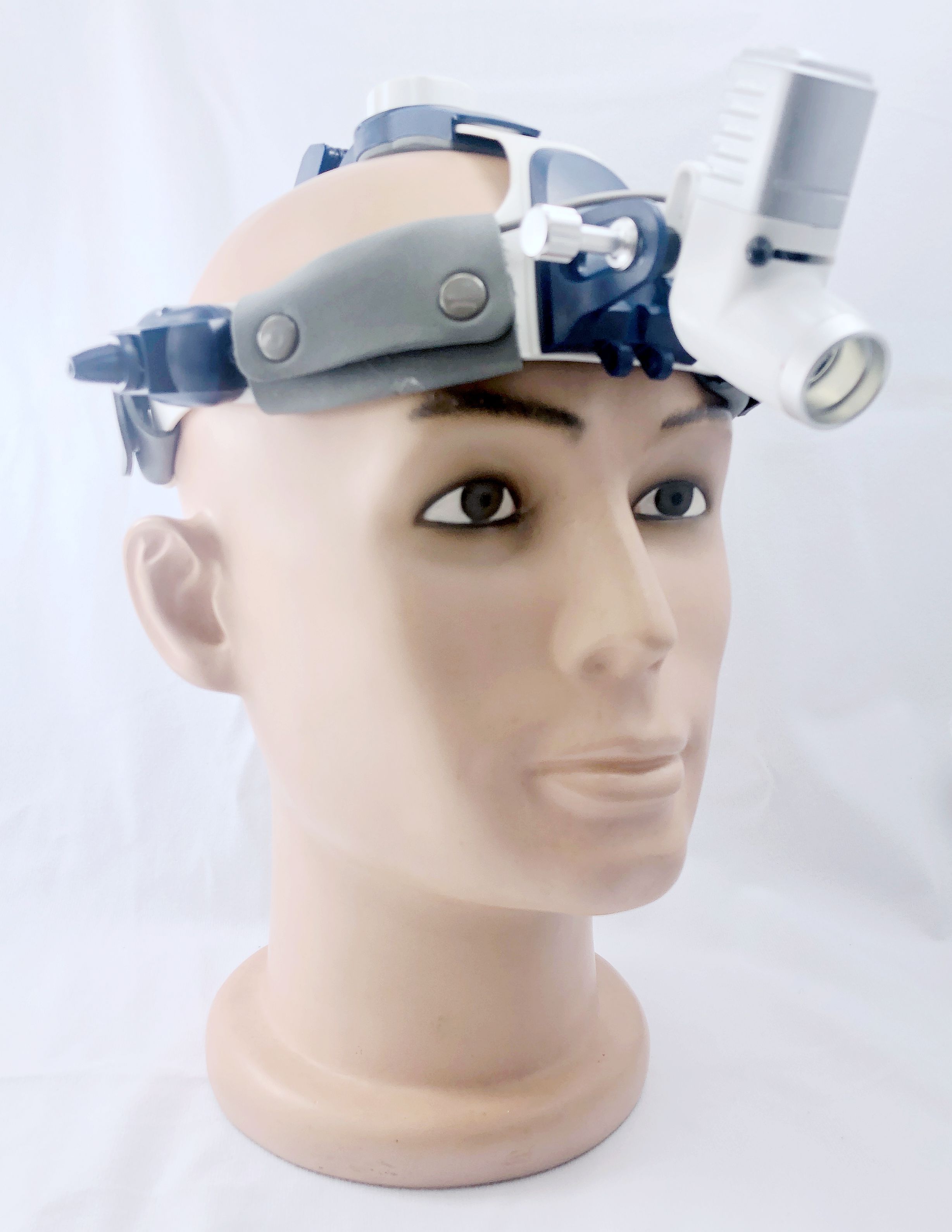 Headband Surgical LED light Medical Lamps CKD205AY-2  5W  (cordless)    2 pieces  battery