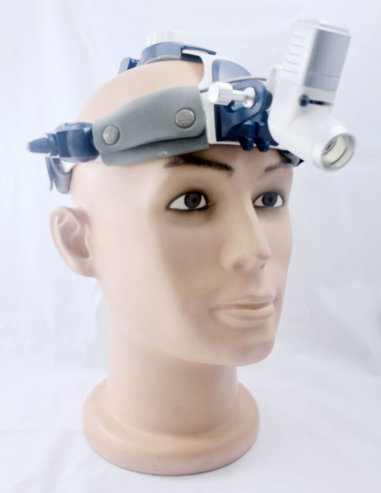 Headband Surgical LED light CKD205AY-2  5W  (cordless)    2 pieces  battery