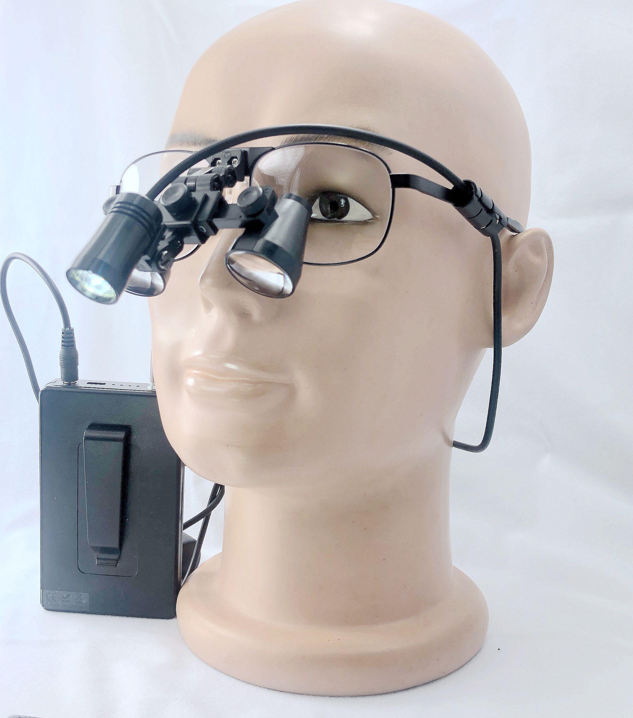  CHL medical light CHL-JC-M08P-CP with Flip Up dental surgical loupes  2.5x 3.0x 3.5x Titanium  frames 