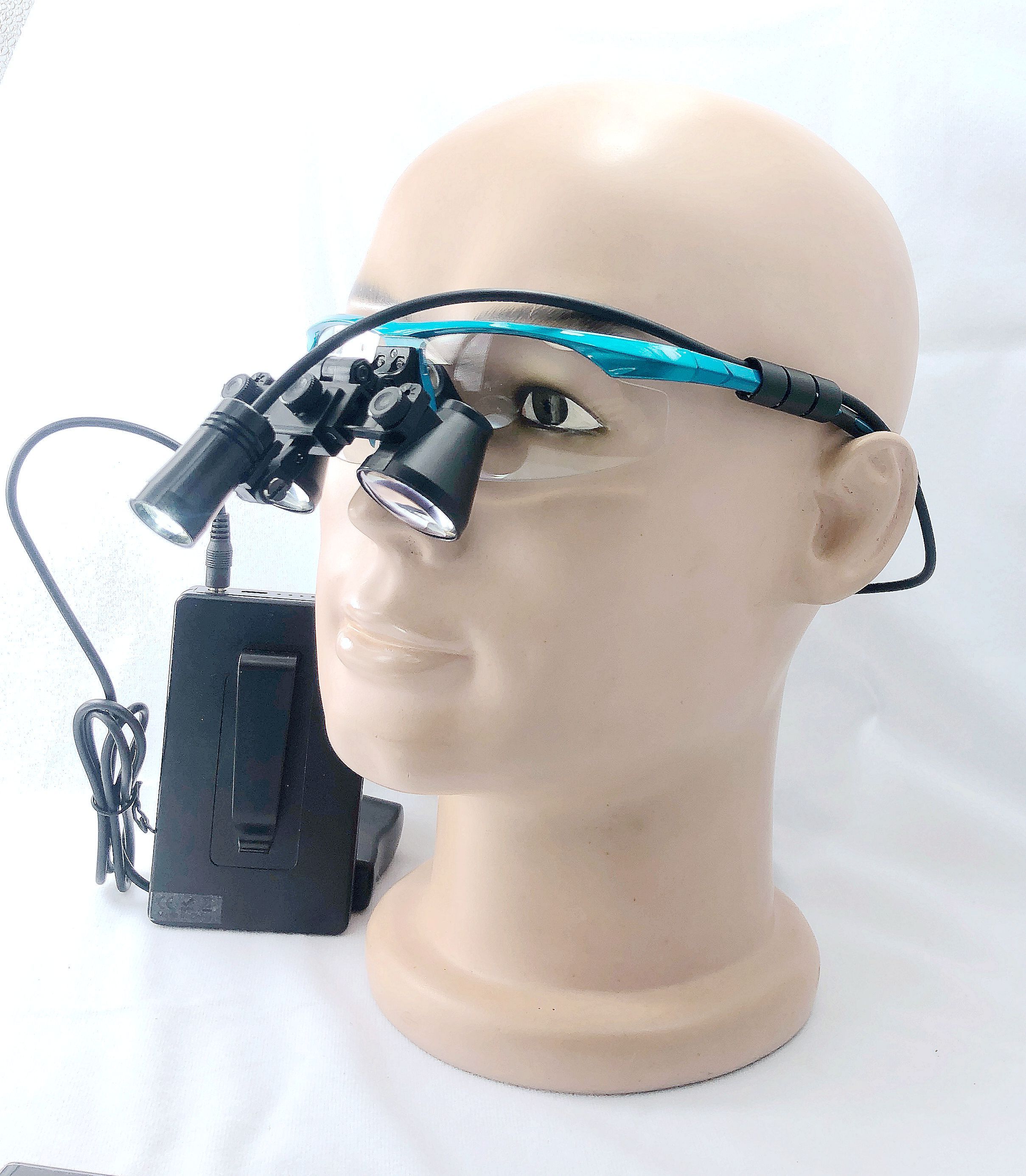 CHL medical light CHL-JC-M08P-CP with Flip Up dental surgical loupes  2.5x 3.0x 3.5x with Sports frames
