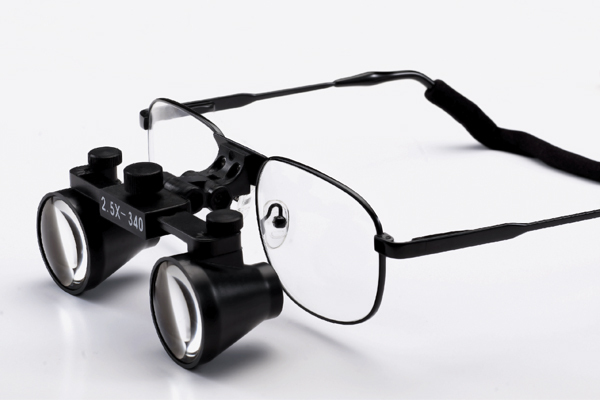  CHL medical light CHL-JC-M08P-CP with Flip Up dental surgical loupes  2.5x 3.0x 3.5x Titanium  frames 