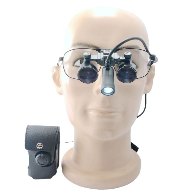 High quality CHL medical light CHL-JC-M06C-BP with Flip Up dental surgical loupes  2.5x 3.0x 3.5x with Titanium  frames 