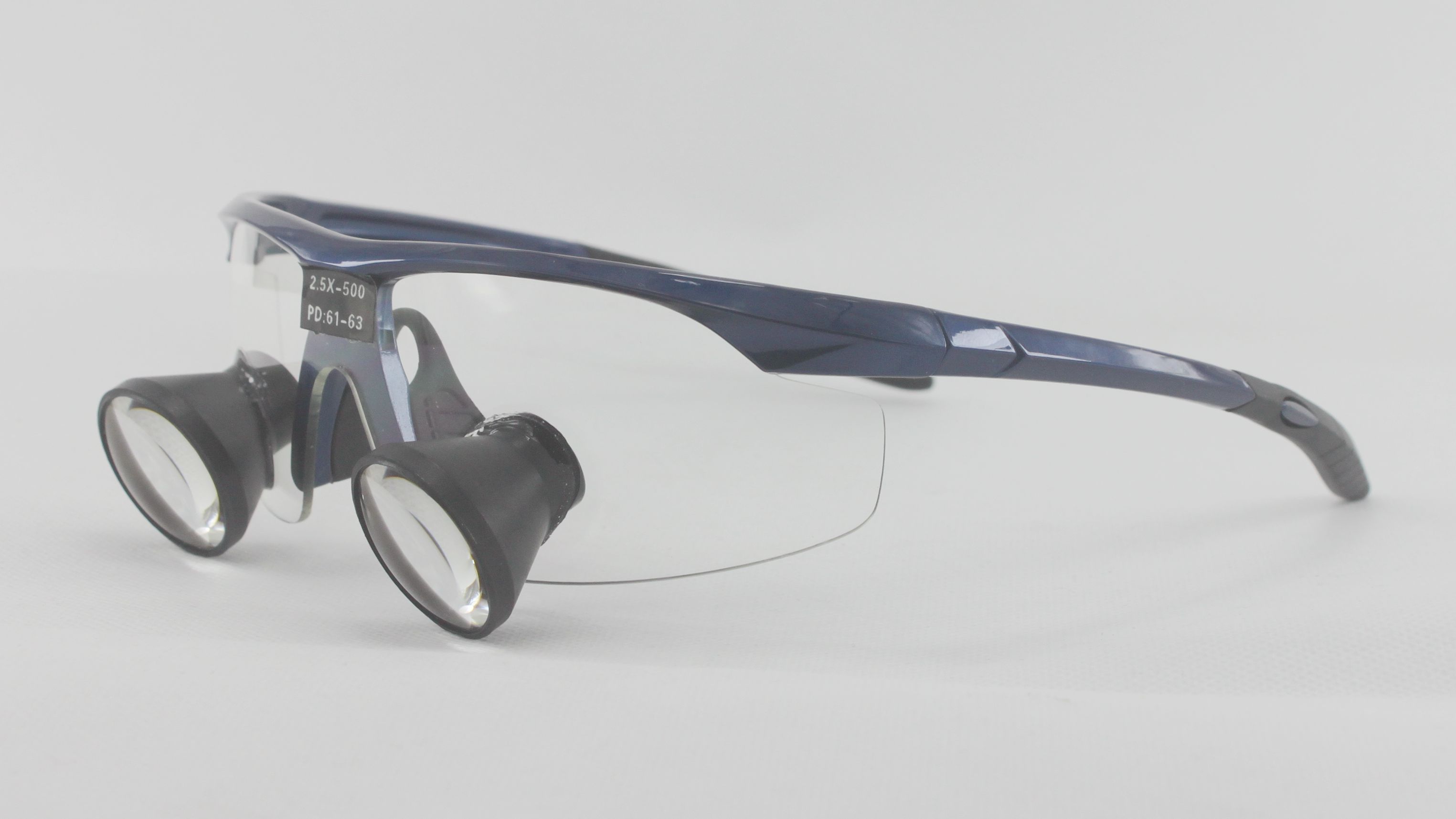 Surgical Loupes A Vital Tool for Modern Medical Professionals