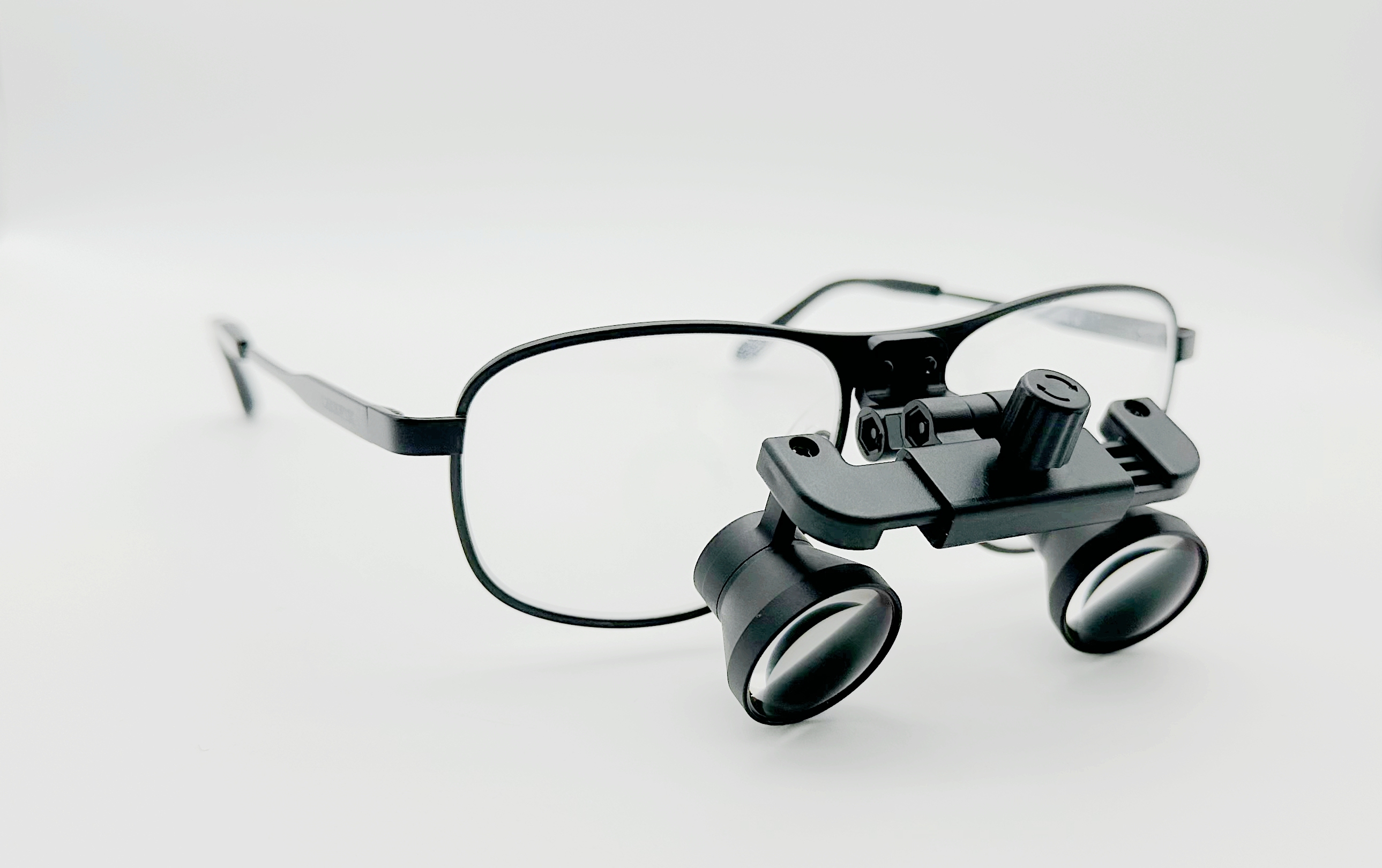 CHL-Pro Flip Up dental loupes surgical Loupes 2.5x 3.0x 3.5x with Titanium Frames CHL-Pro series