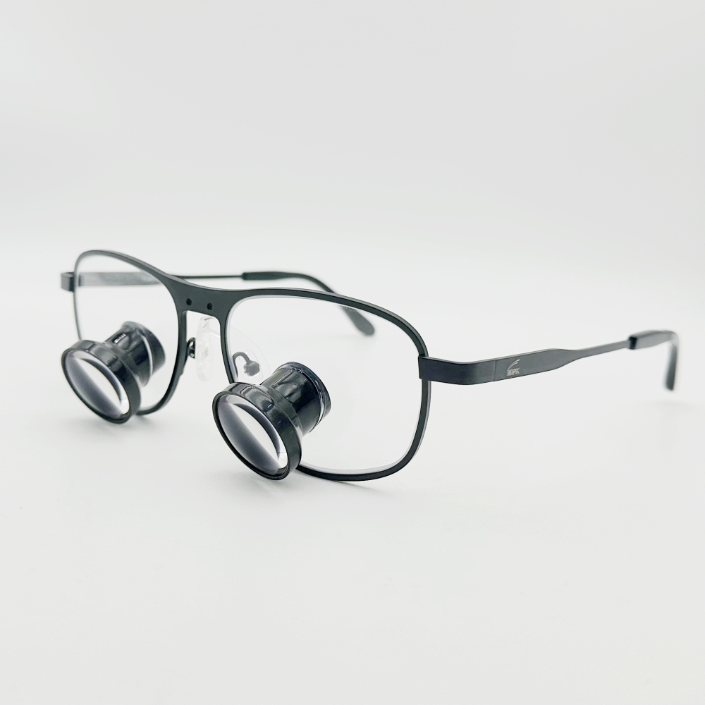 New Design Custom-Made TTL Dental loupes Surgical loupes Medical Magnifying Glasses 2.5x 3.0x 3.5x Titanium Frames