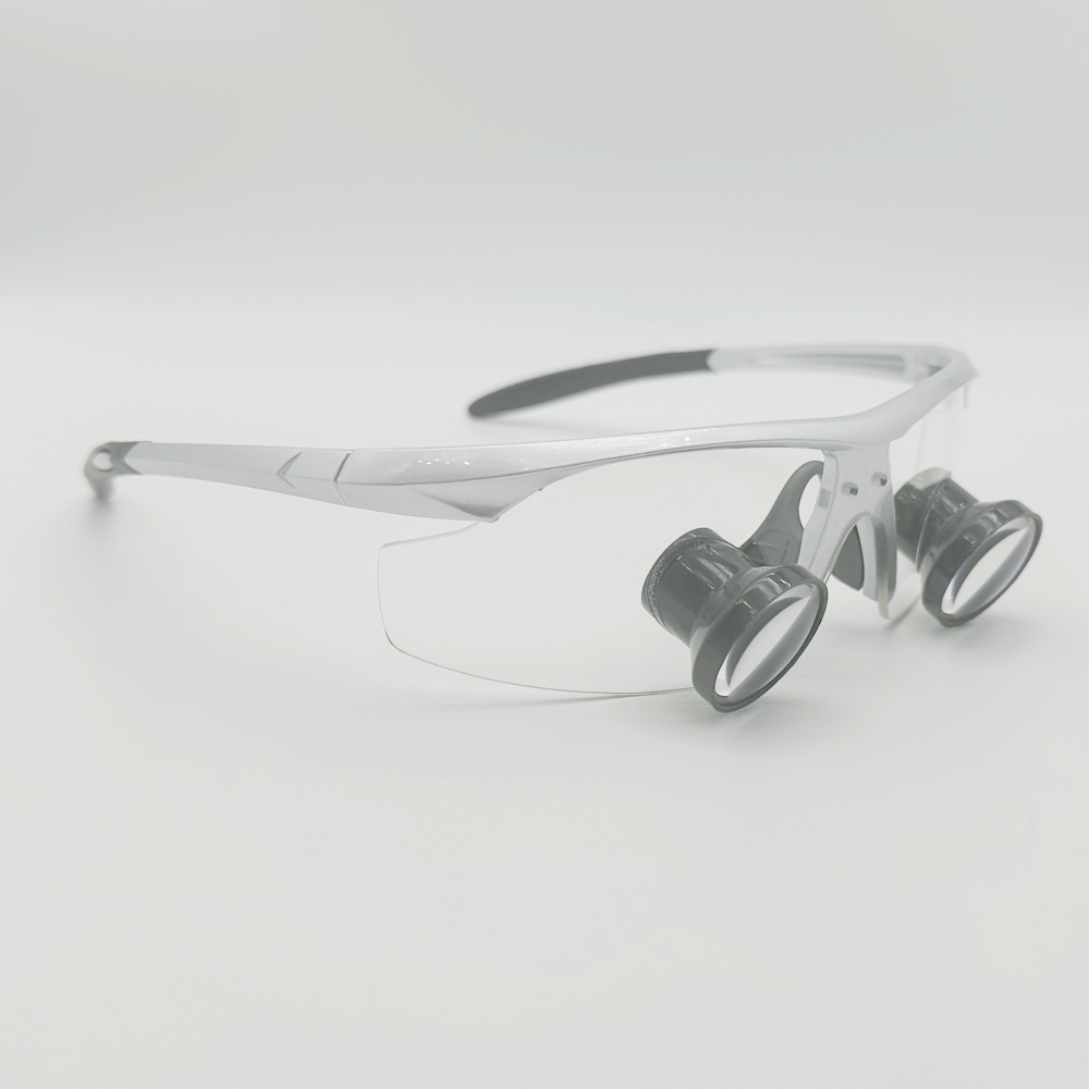 Custom-Made TTL Dental Loupes Surgical Loupes Medical Magnifying glasses  2.5x 3.0x 3.5x with Sports frames CHL series