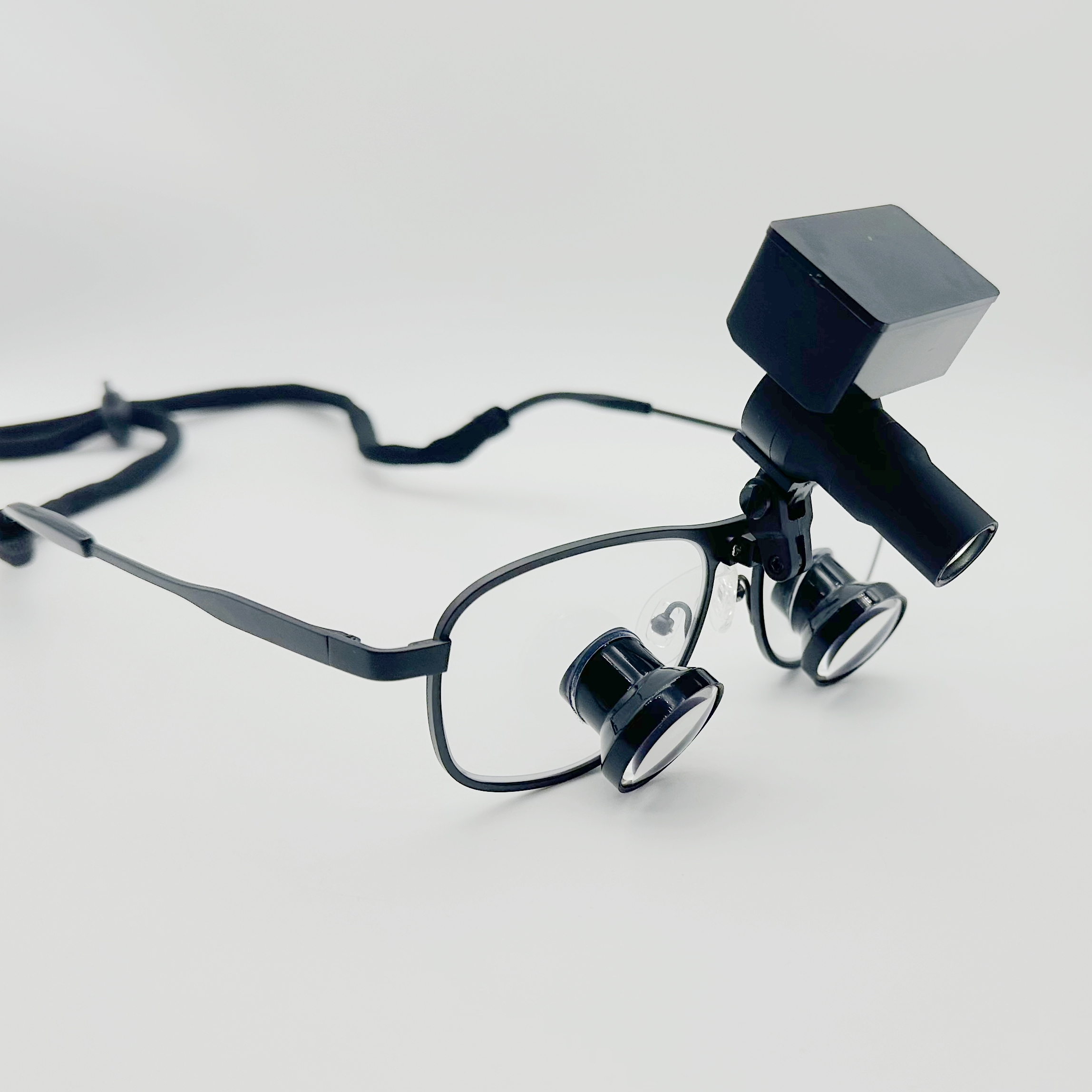 Custom-made TTL loupes Titanium Frames with cordless medical Lights CHL-D