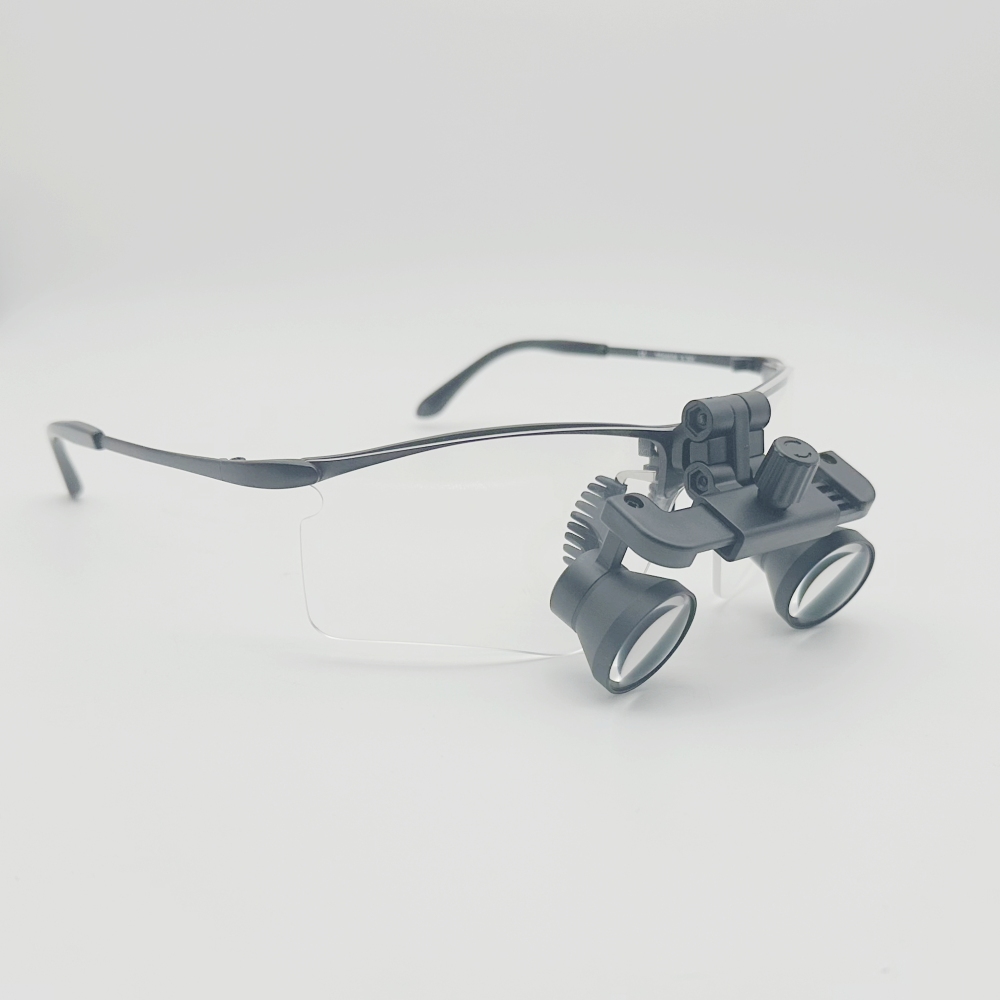 CHL-Pro Flip Up dental loupes surgical Loupes 2.5x 3.0x 3.5x with New Sporty Titanium Frames CHL-Pro series