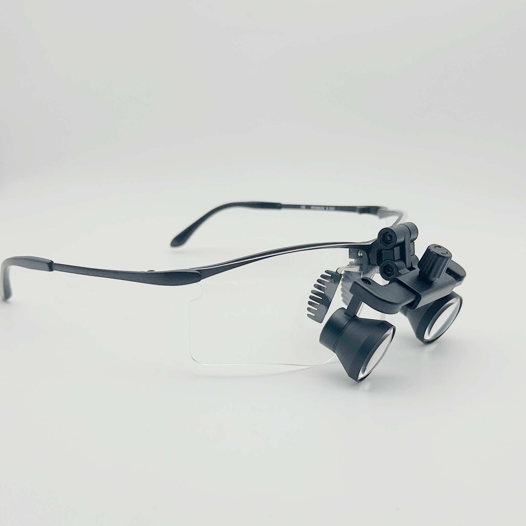 CHL-Pro Flip Up dental loupes surgical Loupes 2.5x 3.0x 3.5x with New Sporty Titanium Frames CHL-Pro series