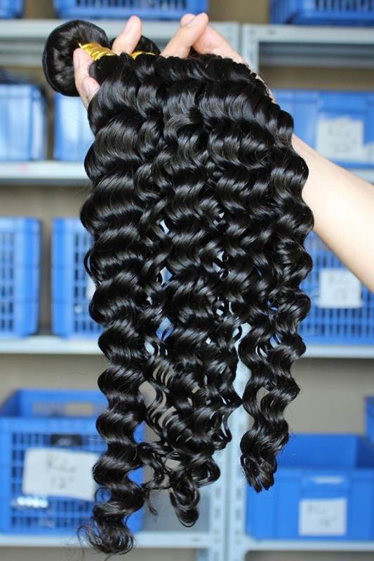 Natural Color Deep Wave Unprocessed Malaysian Remy Human Hair Weave 3 Bundles