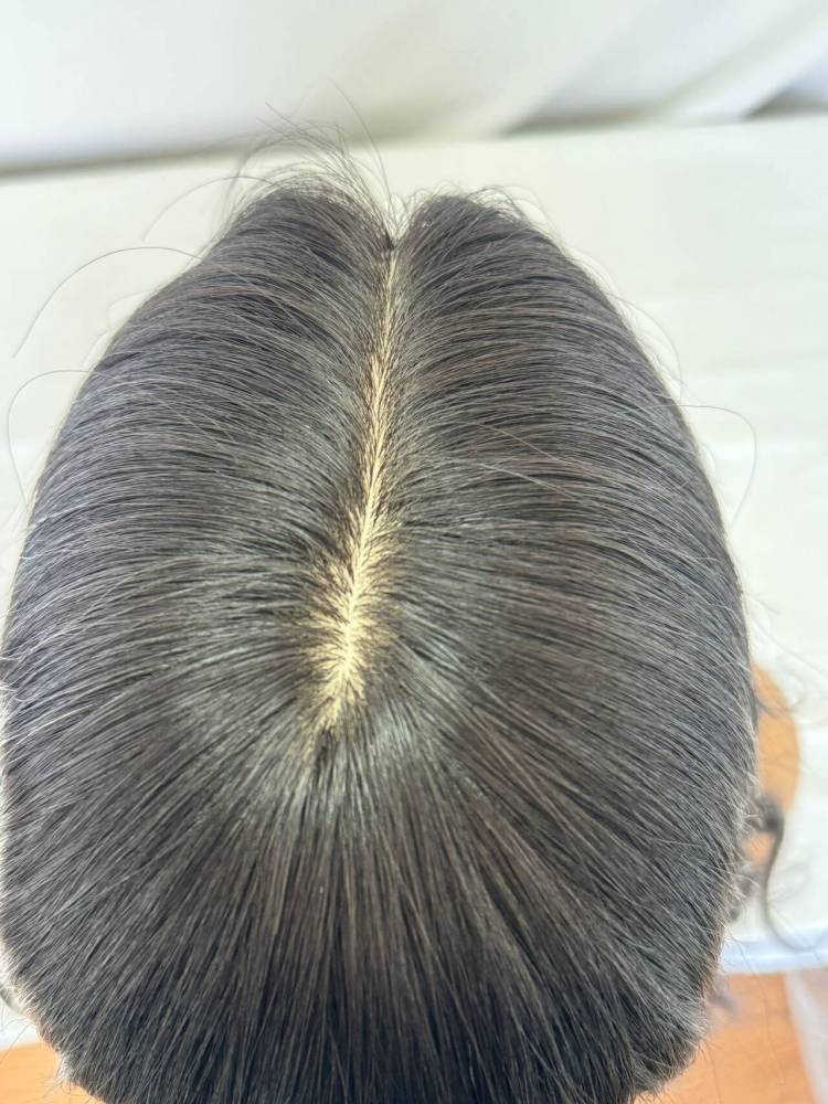 12A Grade Silk Base Full Lace Human Hair Wigs for Women Loose Wavy Virgin Human Hair Wavy Light Skin Scalp 5x5 Silk Base Top Wig