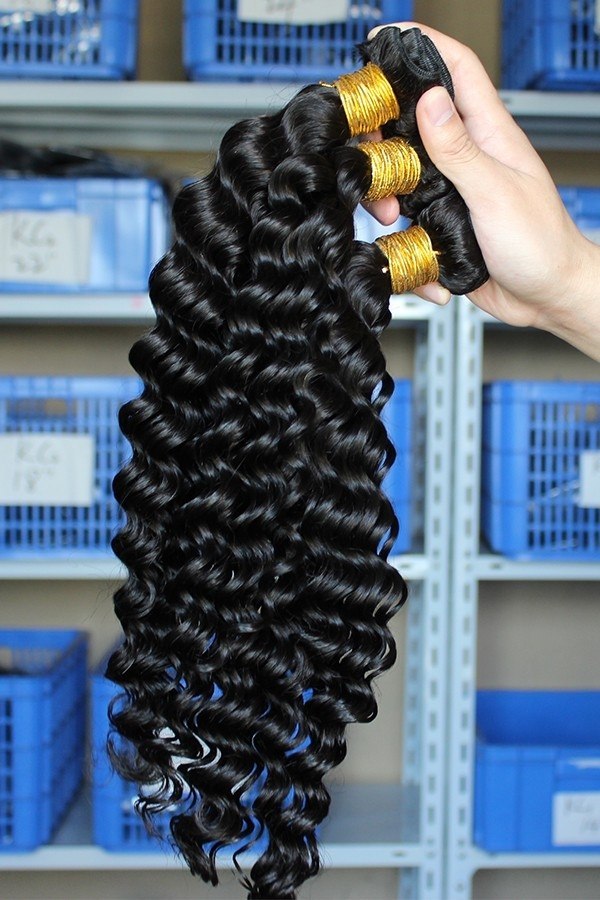 Natural Color Deep Wave Human Hair Weaves 4 Bundles