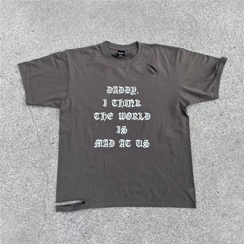 GOTHIC SLOGAN DEMAGED TEE