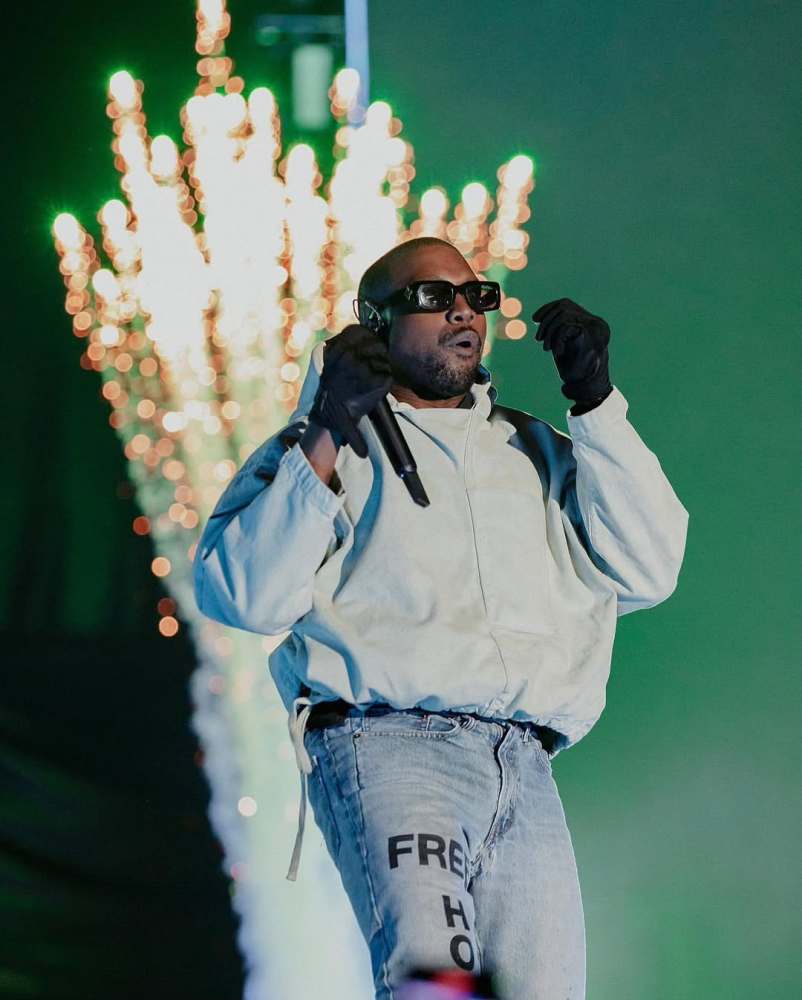 Hooded dyed windbreaker jacket