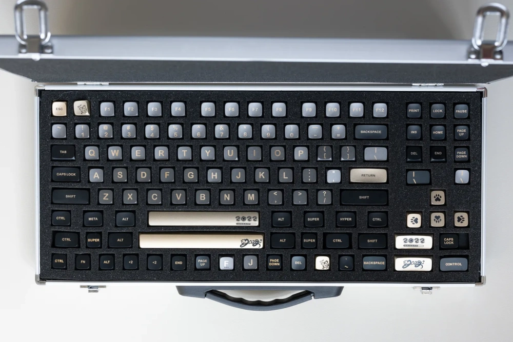 キーボード Gateron Aluminum Alloy Full Set Keycap Gateron Aluminum Alloy Full Set Keycap: Elegance Meets