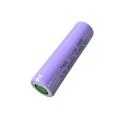 Rechargeable lithium ion battery 3.7V 2600mAh 18650 battery for solar charger