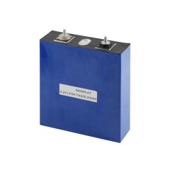 Grade A 3.2V 200Ah lithium iron phosphate battery 200Ah LiFePO4 battery cell for Solar