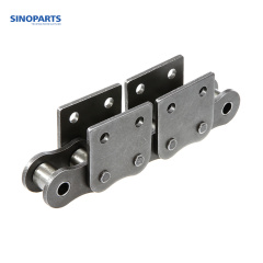 Short pitch conveyor chain with attachment