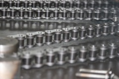 short pitch precision roller chains