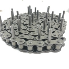 10A conveyor chains with extended pins