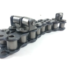 conveyor chains with side rollers