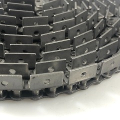 06C CONVEYOR CHAINS WITH ATTACHMENT